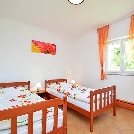 Lebensquelle.1 Apartamento *